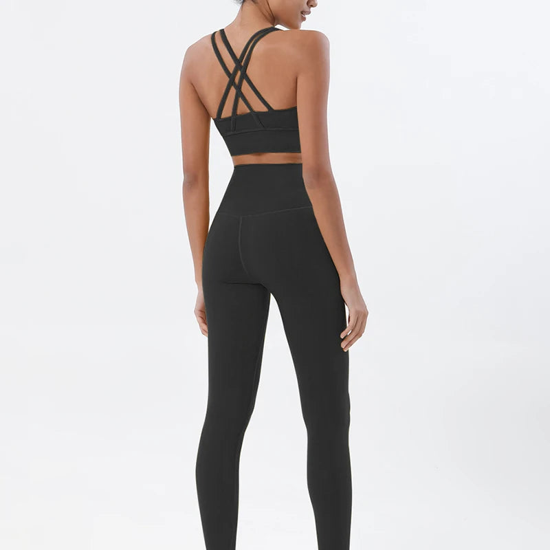 Women's two-piece nylon yoga set